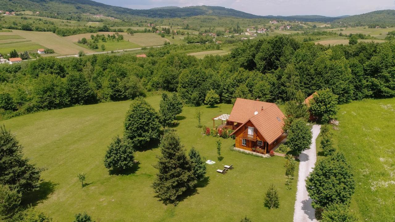 Holiday Homes Vita Natura Rakovica Luaran gambar